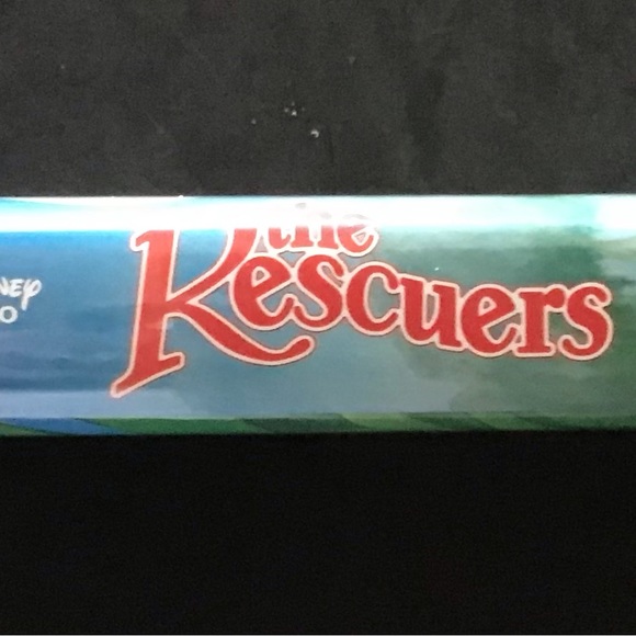 Disney’s The Rescuers VHS - Picture 5 of 7